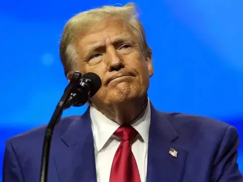 Ông Mỹ Donald Trump nói gì khi Ukraine khi tấn công sâu vào Nga
