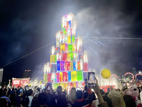 Khách quốc tế tăng, du lịch miền Trung đón nhiều khởi sắc