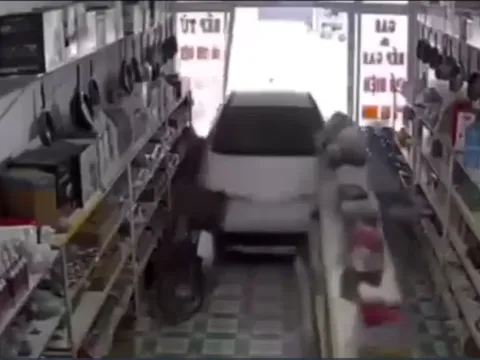 Vụ tai nạn thương tâm tại Tuyên Quang khiến bé 17 tháng tuổi tử vong: Trách nhiệm pháp lý của lái xe ô tô, xe máy thế nào?