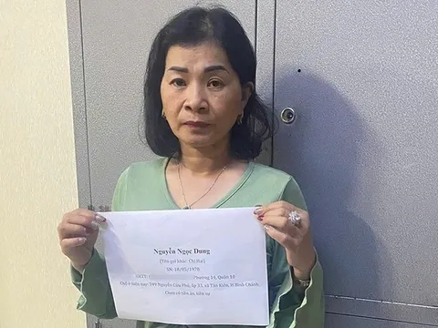 Cảnh sát "đột kích" tiệm massage, bắt 7 nữ tiếp viên bán dâm: Tú bà "chị Hai" bị khởi tố là ai?