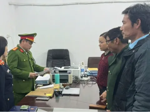 Tội danh gì khiến nguyên trưởng phòng nông nghiệp huyện Kim Bôi bị bắt tạm giam?