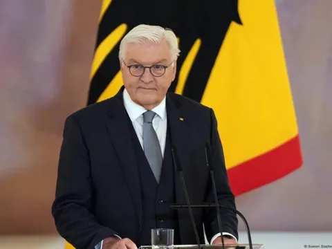 Tổng thống Đức tuyên bố giải thể Quốc hội, chuẩn bị cho cuộc bầu cử sớm