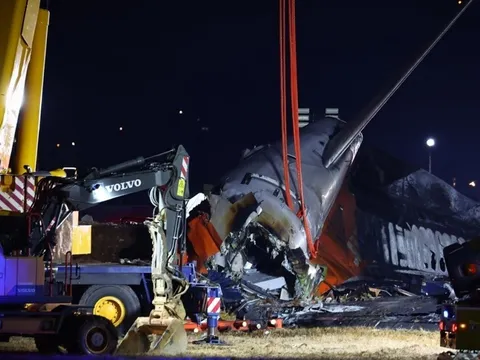 Tin mới vụ tai nạn máy bay thảm khốc tại Hàn Quốc: Công bố quốc tang để tưởng nhớ 177 người chết