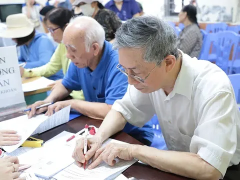 Tin mới nhất và rất vui: Từ 1/1/2025, trợ cấp nghỉ hưu trước tuổi tăng cao
