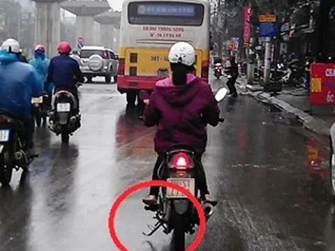 Thông tin mới nhất về mức phạt lỗi không gạt chân chống khi lái xe từ 1/1/2025