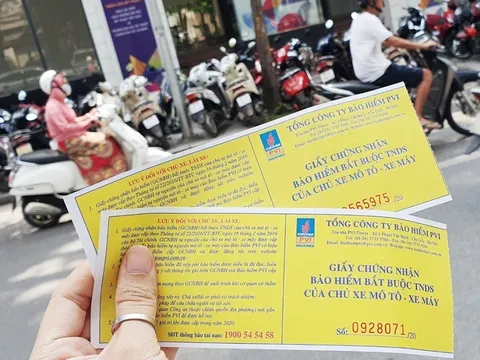 Mua bảo hiểm xe máy giá rẻ 10 nghìn có thay thế được bảo hiểm bắt buộc 60 nghìn không?