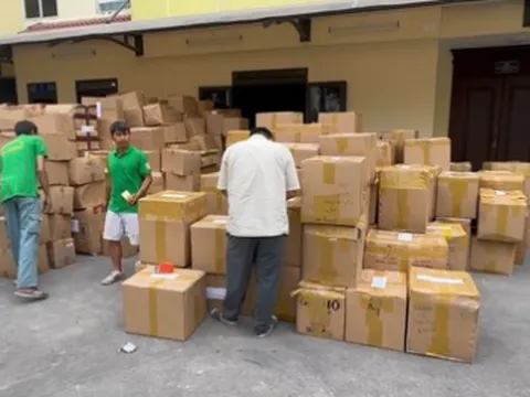 Sản xuất tân dược giả số lượng siêu khủng, tự gắn mác Malaysia và Singapore để bán cho người sính ngoại