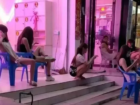 Gái bán dâm bị kiện vì cụ ông 75 tuổi tử vong trên người mình khi đang "hành sự", phán quyết của tòa mới đáng chú ý