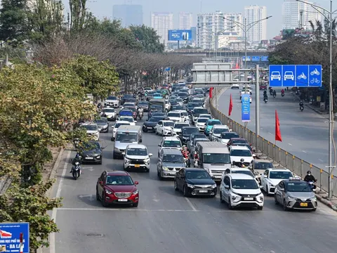 Mùng 4 Tết Ất Tỵ: Kiểm tra, phát hiện xử lý 5.671 trường hợp vi phạm