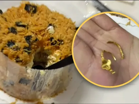 Màn cầu hôn dở khóc dở cười, bí mật nằm trong chiếc bánh kem