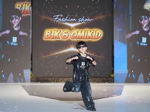 Rapper nhí Xệ Xệ làm vedette, khuấy động sàn diễn thời trang nhí