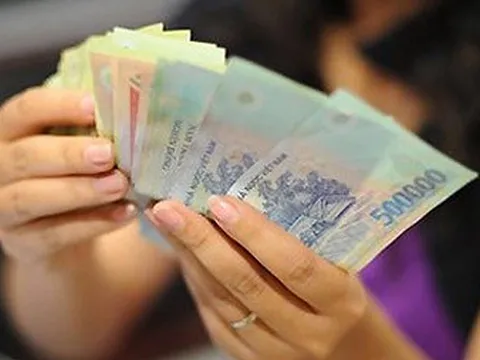 Nghỉ Tết sớm để về quê tránh kẹt xe, người lao động có bị trừ lương không?