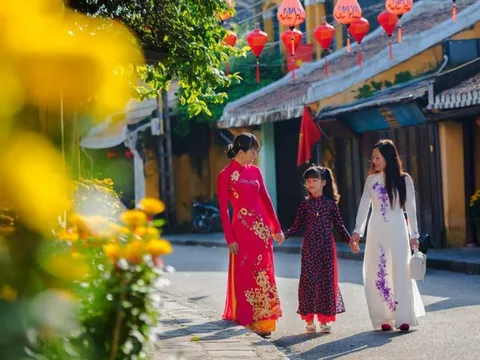 5 gam màu “đỏ vận” sáng mùng 1 giúp khởi đầu năm mới suôn sẻ