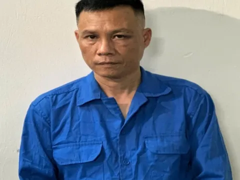 Người đàn ông 50 tuổi đâm bạn gái nguy kịch khai gì khi bị bắt?