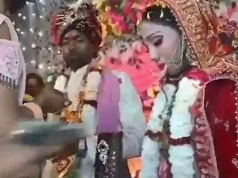 Cô dâu bị tình cũ bắn gục trên sân khấu, cảnh tượng tại hiện trường gây ám ảnh