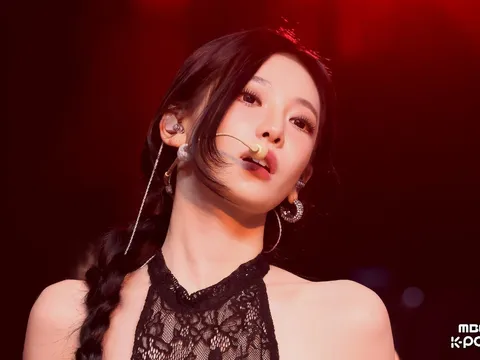 Ningning (aespa) nói gì trên livestream mà khiến anti-fan miệt thị ngoại hình phải lập tức "cứng họng"?