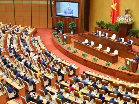 Chính phủ: Mức lương cơ sở mới thay thế 2,34 triệu đồng của cán bộ công viên chức và lực lượng vũ trang sẽ được thông qua khi nào?