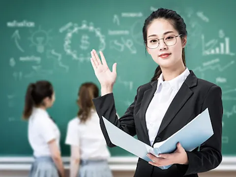 Mỗi giáo viên được nhận chính xác 29.250.000 đồng tiền thưởng (tính theo mức lương cơ sở 2.34 triệu đồng) khi đạt danh hiệu gì tại Nghị định 152?