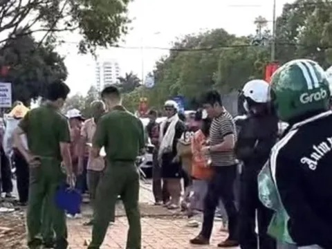 Đắk Lắk: Phát hiện thi thể trẻ sơ sinh ở khu đất trống, lực lượng chức năng phong tỏa hiện trường