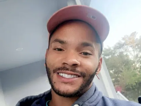 Người đàn ông bất ngờ sống lại và kể khoảnh khắc bước vào “đại dương ánh sáng”, bình yên như "trở về nhà"