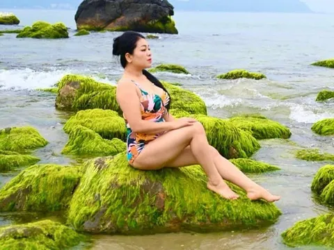 "Nữ hoàng nhạc đỏ" một mình nuôi 4 con, tiết lộ cách âm nhạc chữa lành trái tim, trải lòng về hôn nhân