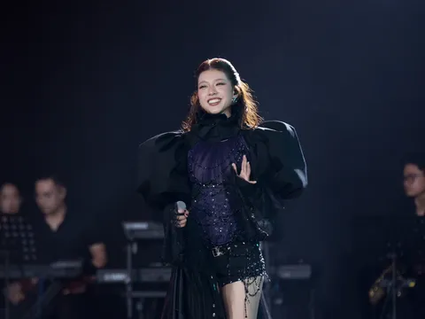 Vì sao công ty Lamoon phải làm việc với gia đình nghệ sĩ khác?