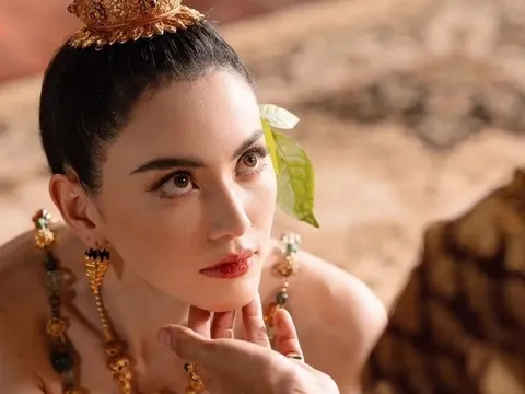 Chuyện gì đang xảy ra với "ma nữ Thái Lan" Mai Davika?