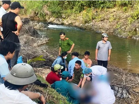 Hiện trường ám ảnh ở TP. Đà Nẵng: Hai nữ sinh trượt chân rơi xuống suối, không qua khỏi