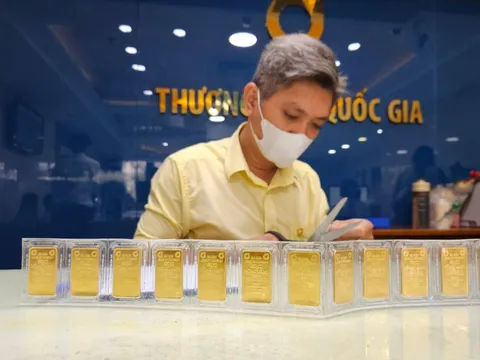 Giá vàng ngày 29/3: Vàng trong nước bật tăng nhưng nhà đầu tư vẫn lỗ nặng