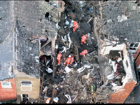 Người đàn ông tử vong sau khi dọa nổ tung nhà thuê vì giá tăng cao: Hàng xóm kể phút kinh hoàng rung lắc cả khu phố