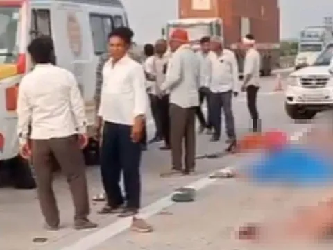 Xe tải đâm trúng xe chở hàng, 8 nữ công nhân tử vong: Ám ảnh hiện trường