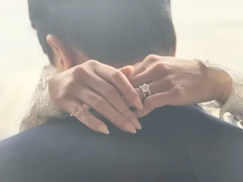 Nữ ca sĩ hạng A ly hôn chồng đại gia sau 7 tháng cưới: Thất nghiệp, bán sạch 800 đôi giày hàng hiệu để sống qua ngày