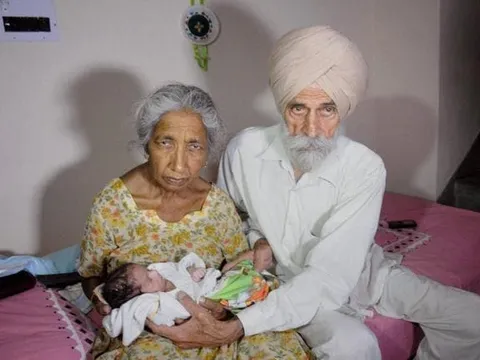 Chuyện hy hữu: Vợ 72, chồng 80 đón con trai đầu lòng khiến giới y khoa tranh cãi