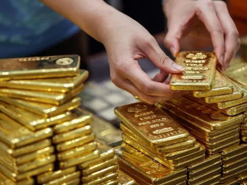 Giá vàng ngày 5/4:  SJC, DOJI, PNJ đồng loạt giảm, dự báo tuần tới sẽ ra sao?