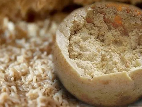 Món ăn bị cấm vì quá bẩn nhưng lại được coi là "thần dược phòng the" tại một nơi