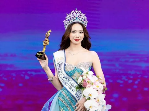 Khí chất thanh tao của tân Hoa hậu Văn hóa Việt Nam 2026 Nguyễn Trần Hà Linh