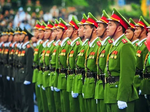 Hệ số lương công an 2026: Bảng lương từng cấp bậc từ 01/7/2026 dự kiến tăng bao nhiêu tiền?