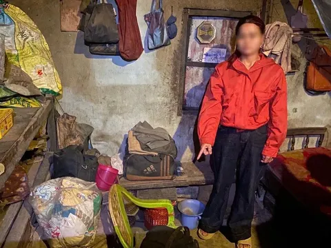 Danh tính người phụ nữ sinh năm 1994 ăn trộm gần 80 triệu đồng của cụ ông 106 tuổi