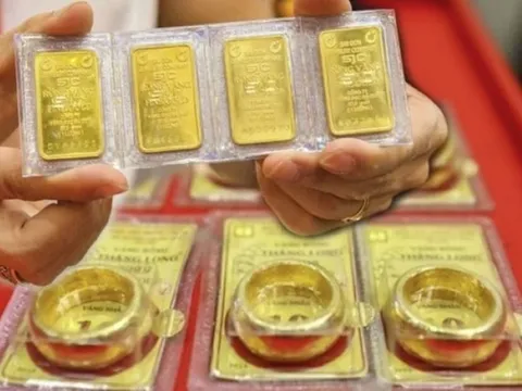 Giá vàng ngày 3/4: Giảm sâu cả hai chiều, có loại giảm tới 5 triệu đồng so với hôm qua, cụ thể còn bao nhiêu tiền 1 lượng?