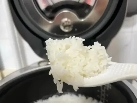 Cảnh báo nóng một chi tiết về nồi cơm điện, nhiều gia đình Việt đang vô tình "mắc lỗi" mà không hay