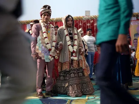 Một ngày cưới rực rỡ nhưng kéo theo nhiều năm trả nợ, câu chuyện quen thuộc của nhiều gia đình có con gái ở Ấn Độ