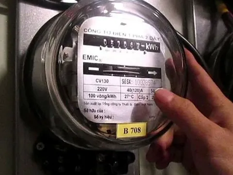 Sốc: Người phụ nữ trả hơn 650 triệu tiền điện suốt 6 năm mới phát hiện bị “câu trộm”