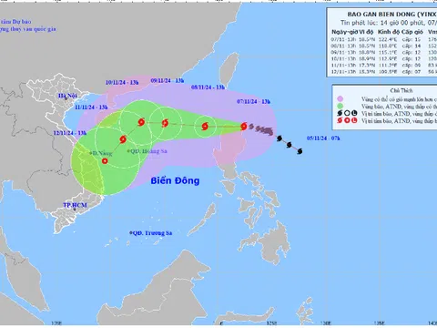 Cập nhật mới nhất về bão Yinxing: Tiệm cận “siêu bão”, tiếp tục áp sát biển Đông