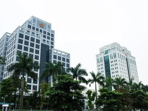 Đề xuất chính sách vượt trội về tiền lương, phụ cấp, nhà ở, điều kiện làm việc... đối với chuyên gia cao cấp