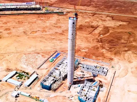 Cận cảnh tháp kiểm soát không lưu cao nhất Việt Nam lên đến hơn 120m, nằm trong dự án sân bay quốc tế trọng điểm quốc gia