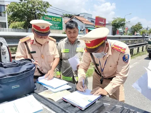 Cục CSGT đưa hướng dẫn mới nhất về nộp phạt nguội khi không tổ chức Công an cấp huyện, tài xế cần biết
