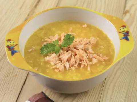 Mẹ chồng từ chối nấu cháo cá hồi vì… tanh quá, con dâu đi làm mà nghẹn họng!