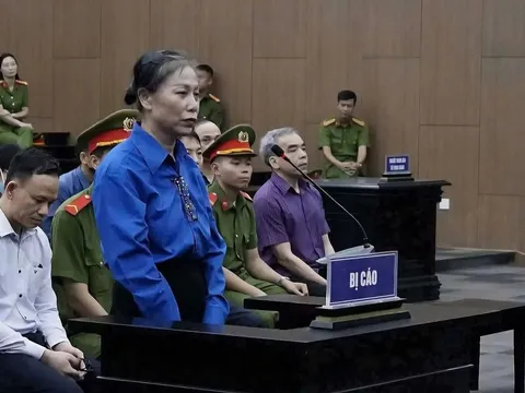 Cựu Bí thư Vĩnh Phúc Hoàng Thị Thúy Lan xin được ngồi xét xử vì mắc nhiều bệnh lý