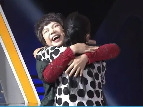 Giúp việc nhặt được nhẫn kim cương, được chủ nhà cho học nghề, mua nhà