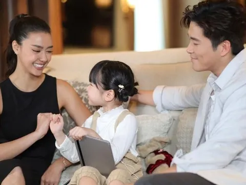 Tôi từng khóa trái tim mình, cho đến khi con gái cất tiếng gọi 'bố' với một người lạ